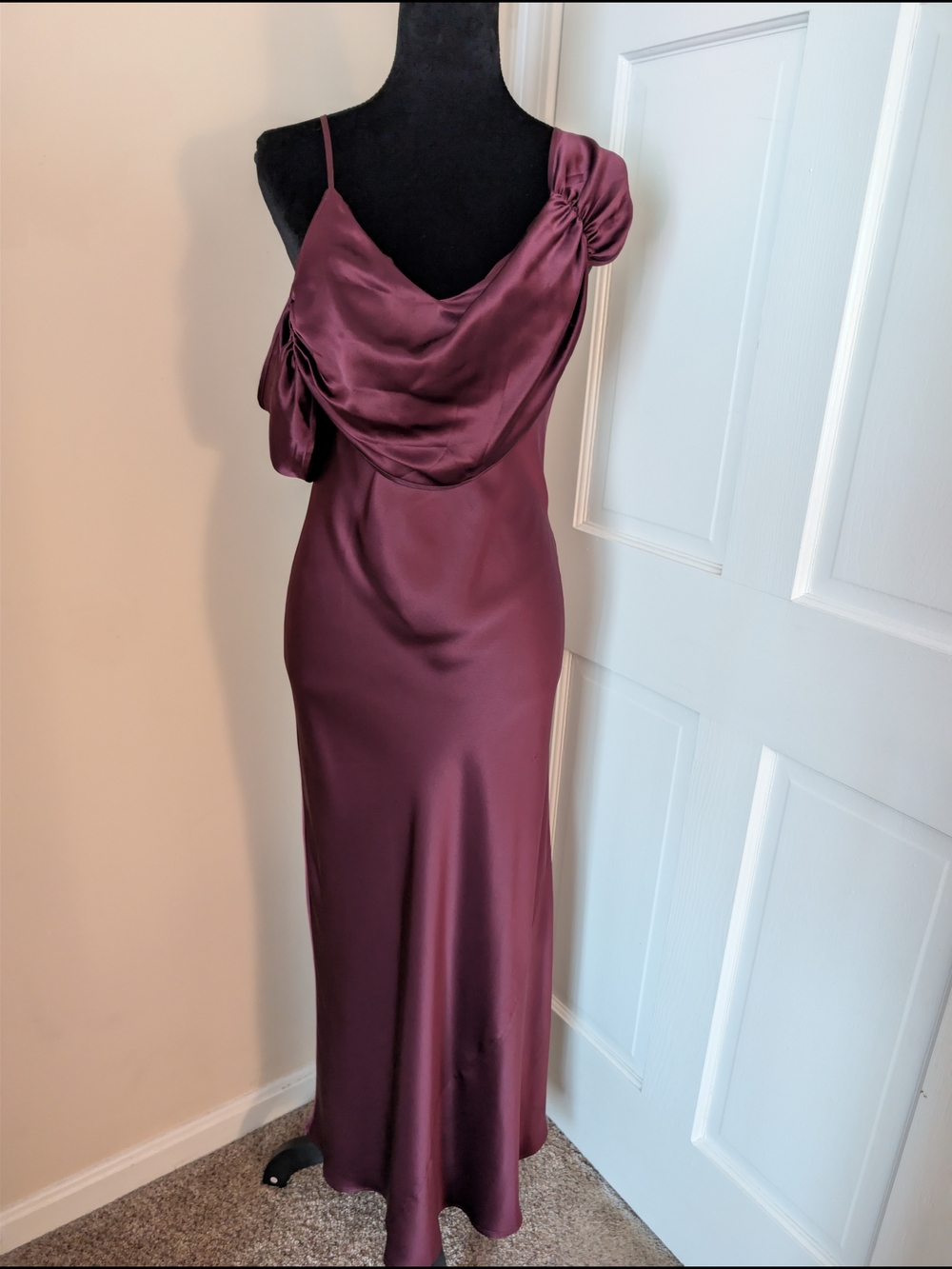 Quince One-Shoulder 100% Washable Silk Gown Winetasting Red Small NWT